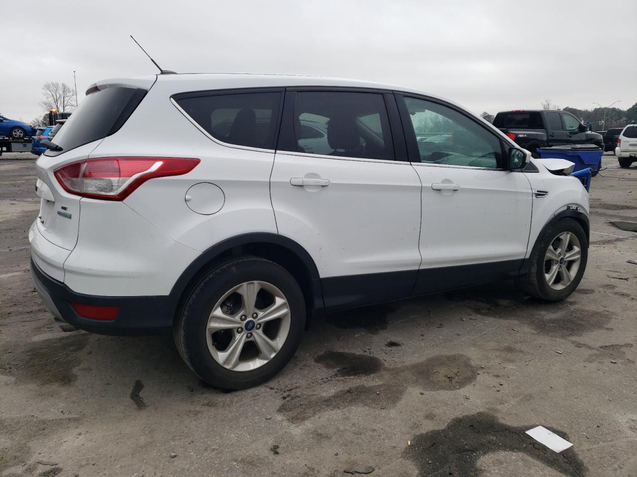 2014 Ford Escape - Image 3