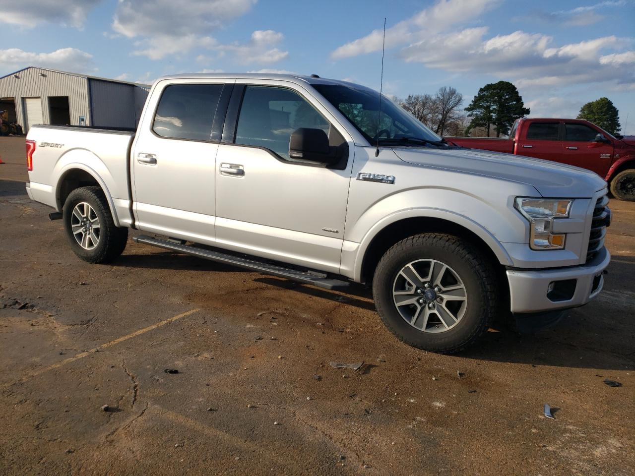 2015 Ford F-150 - Image 4