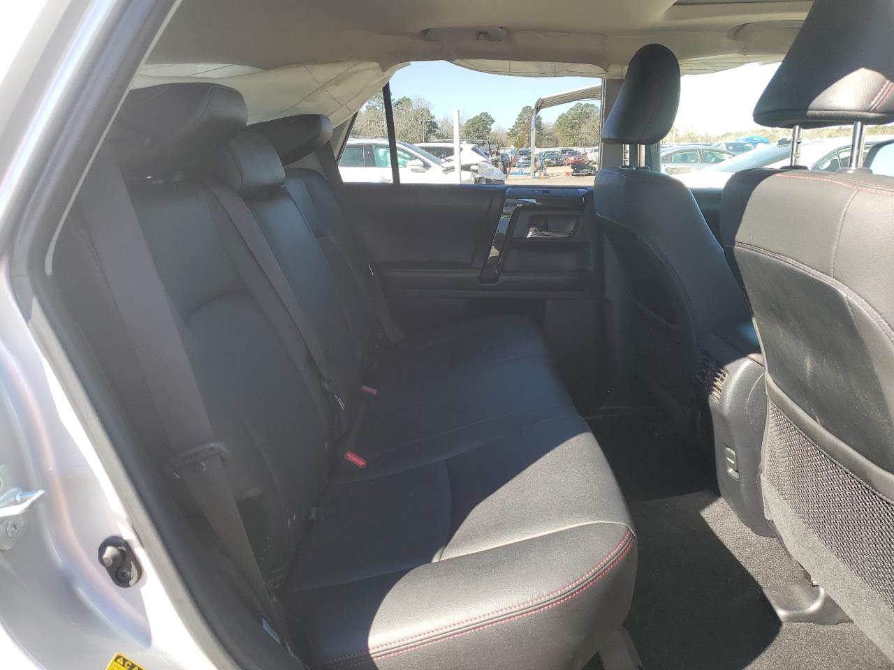 2019 Toyota 4Runner - Image 11