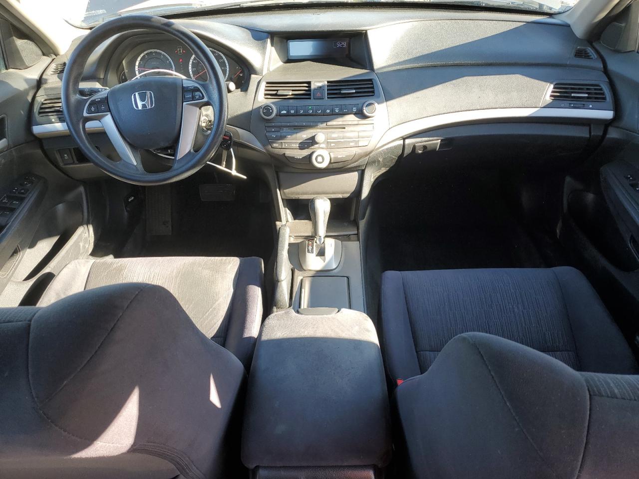 2011 Honda Accord - Image 8