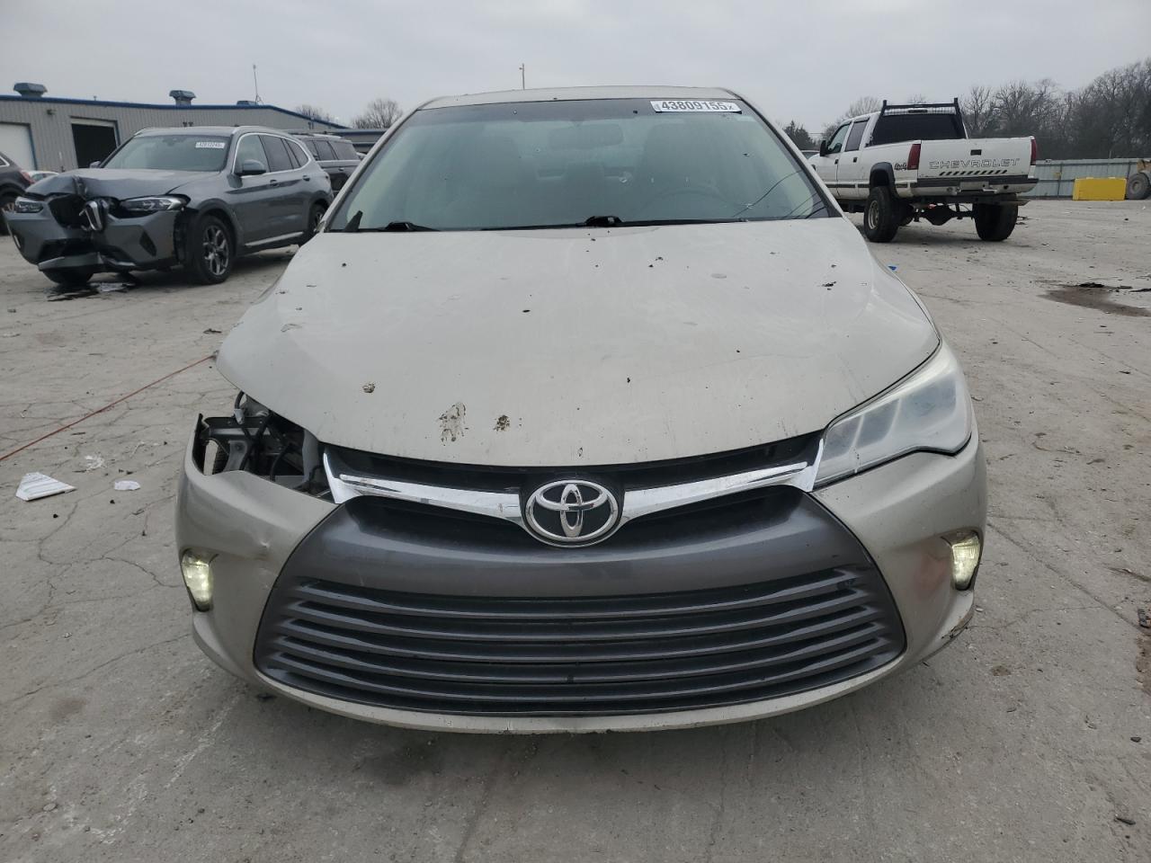 2015 Toyota Camry - Image 5