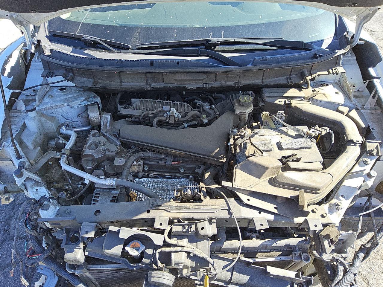KNMAT2MTXHP594823 NISSAN ROGUE 2017