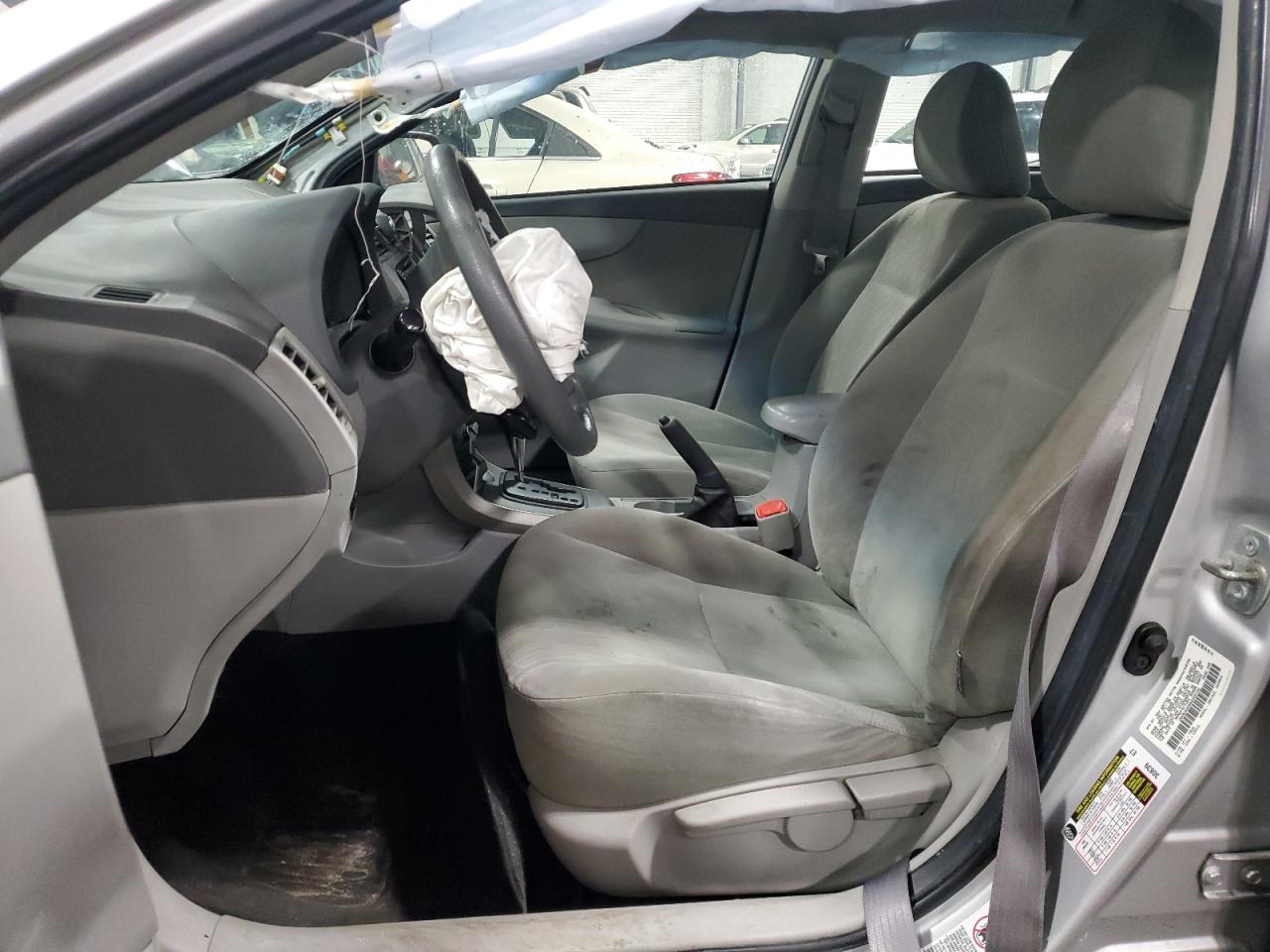 2009 Toyota Corolla - Image 7
