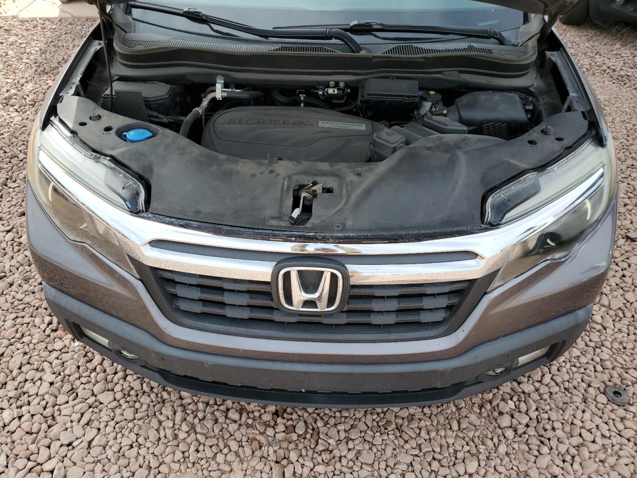 2019 Honda Ridgeline - Image 11
