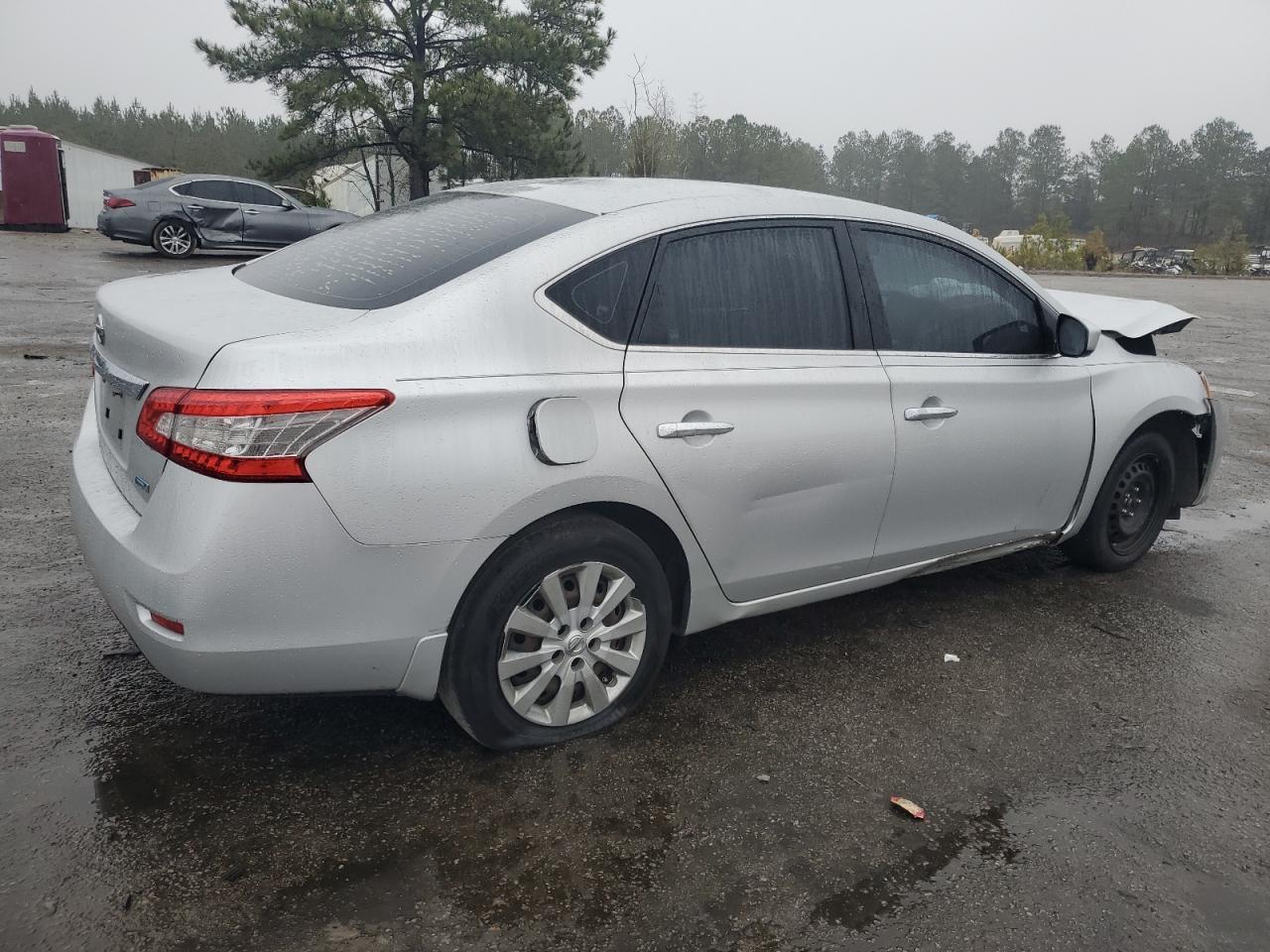 2013 Nissan Sentra - Image 3