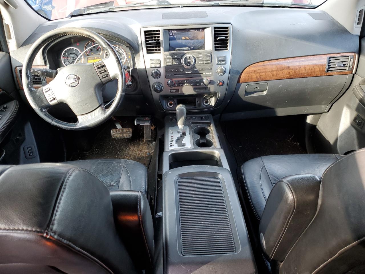 2010 Nissan Armada - Image 8