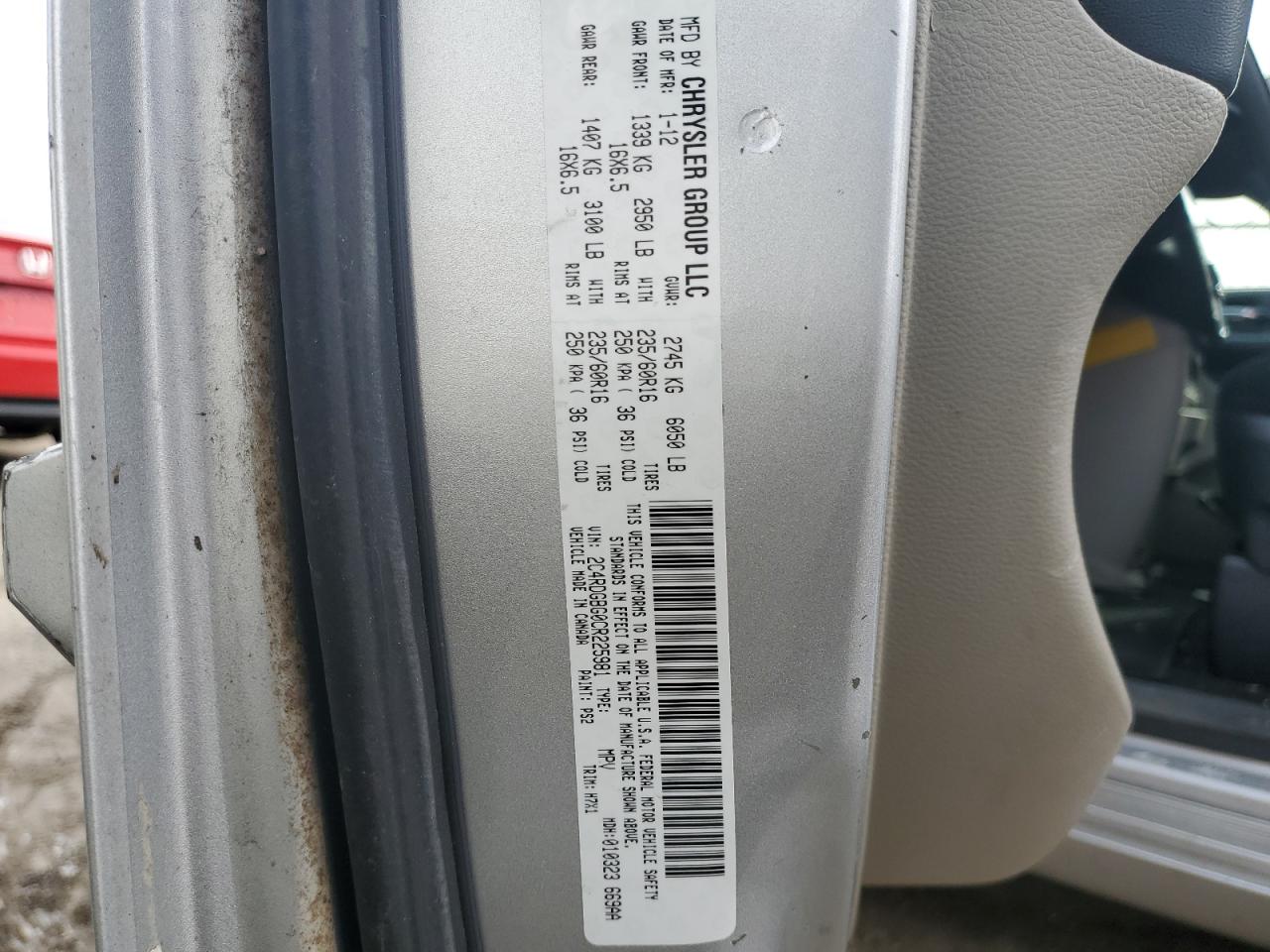 2012 Dodge Caravan - Image 13