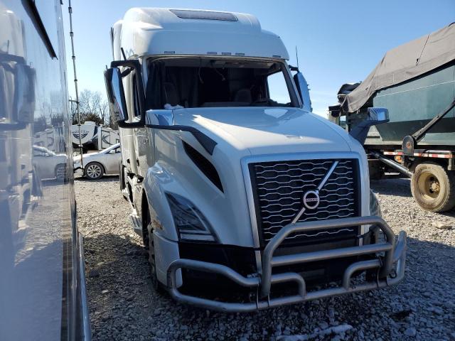 2021 Volvo Vn Vnl