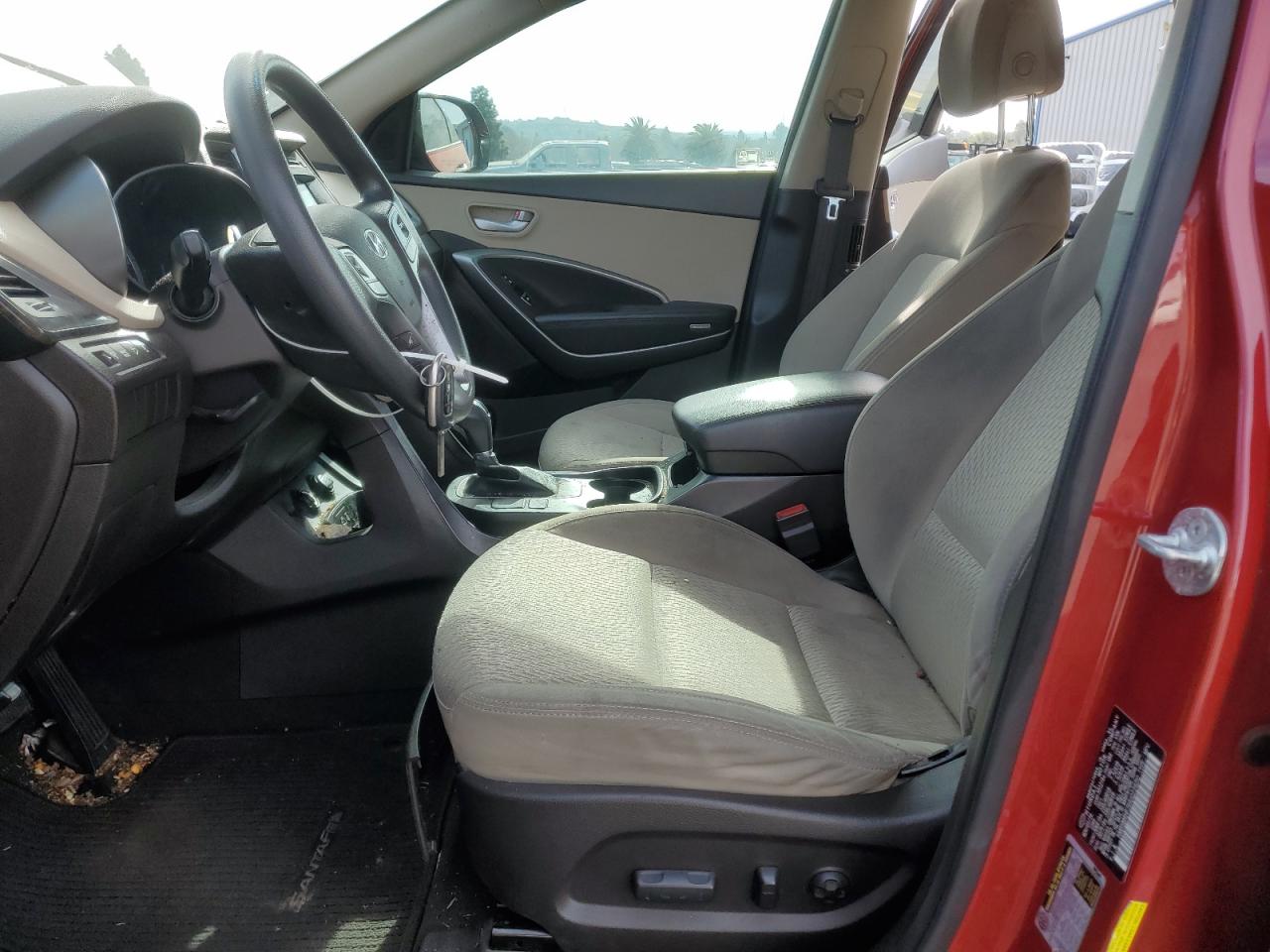 2017 Hyundai Santa Fe - Image 7