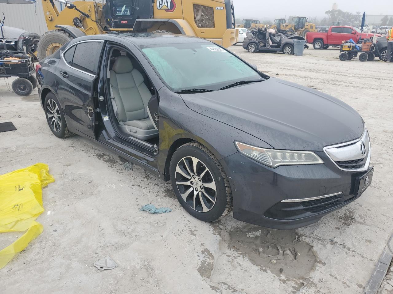 2015 Acura TLX - Image 4