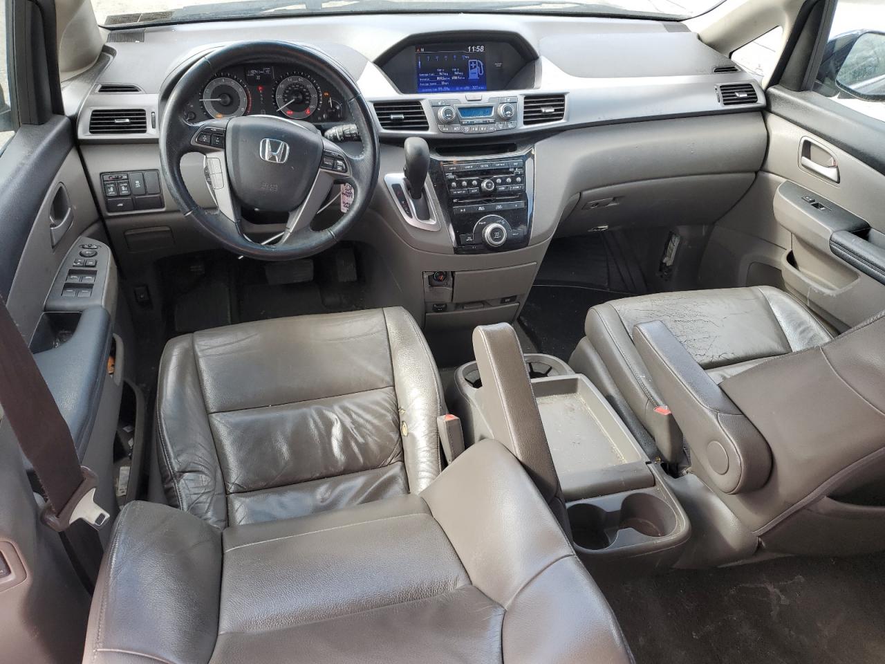 2012 Honda Odyssey - Image 8