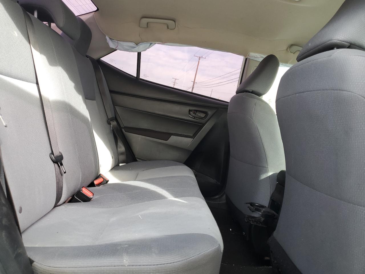 2017 Toyota Corolla - Image 11