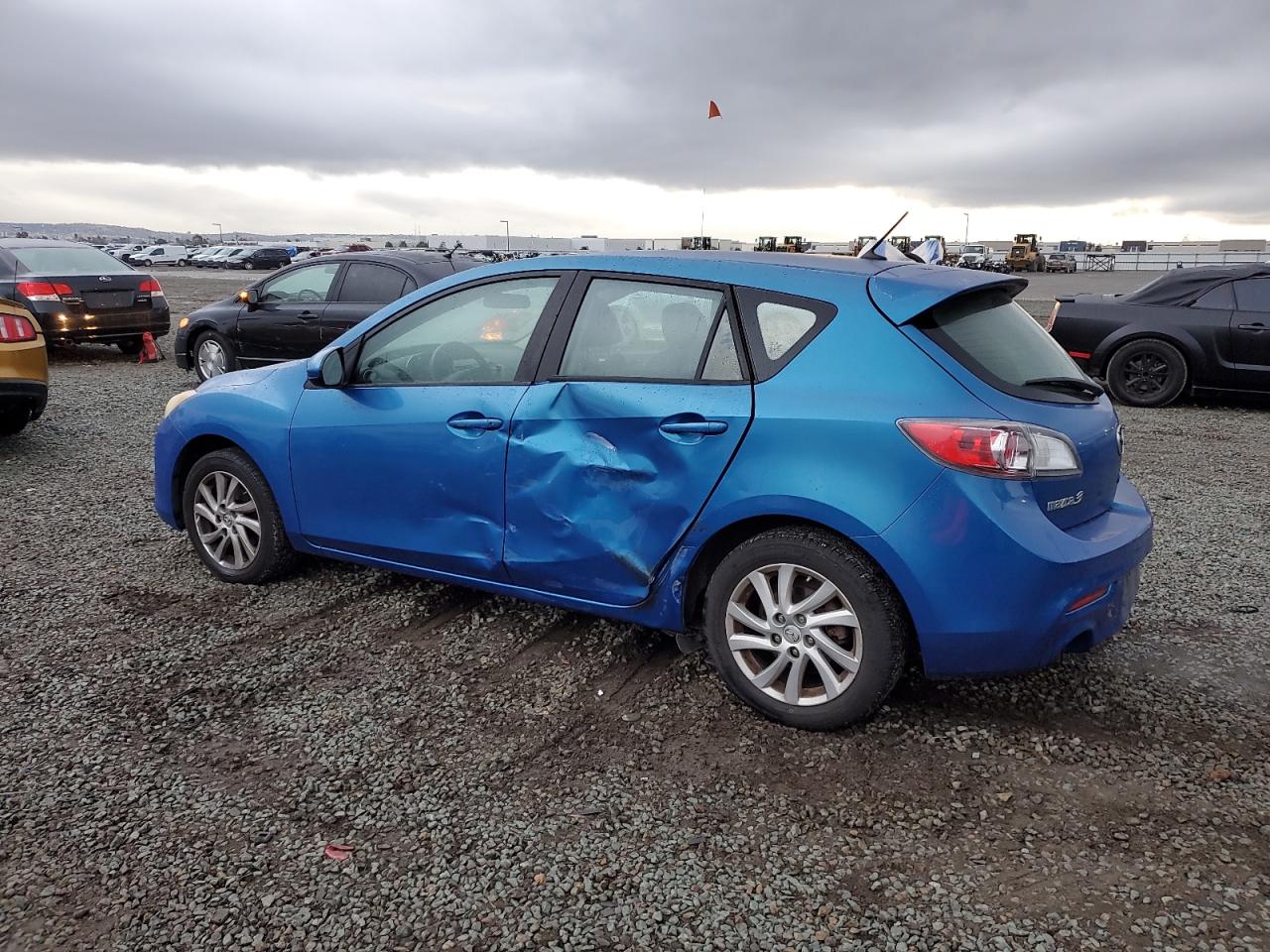 2012 Mazda 3 - Image 2