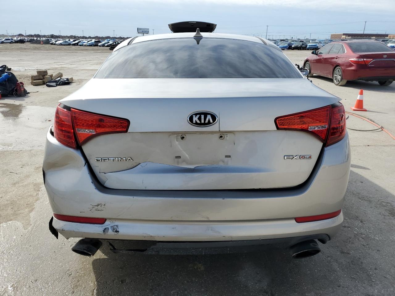 2013 Kia Optima - Image 6