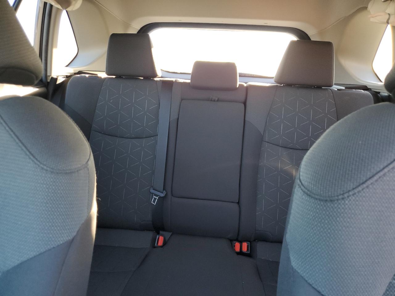 2022 Toyota RAV 4 - Image 10