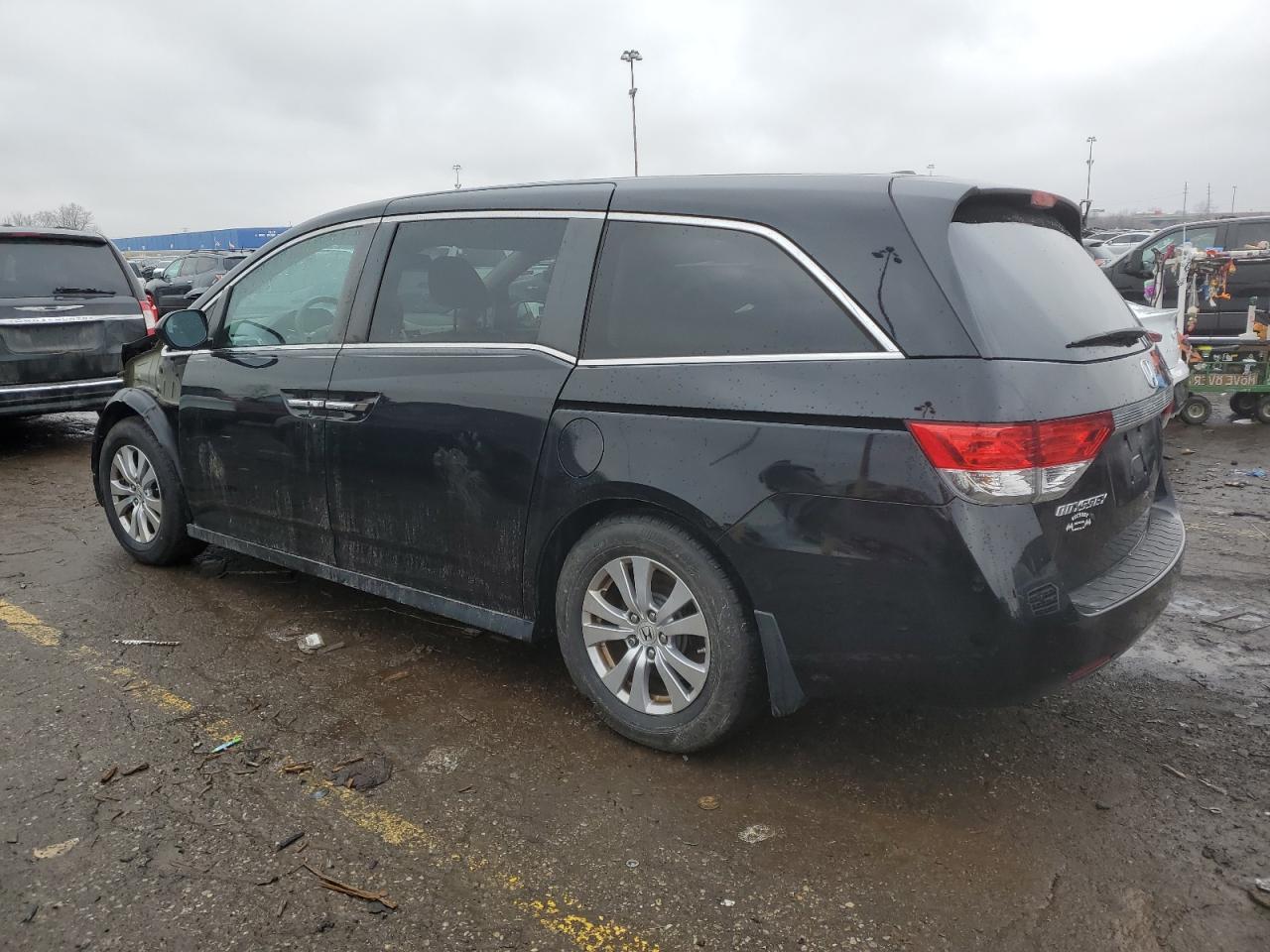 2017 Honda Odyssey - Image 2