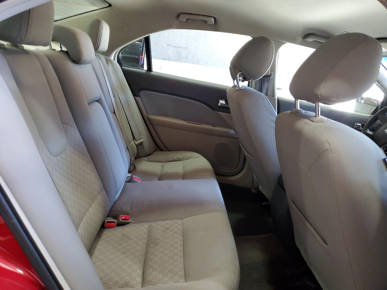 2012 Ford Fusion - Image 10