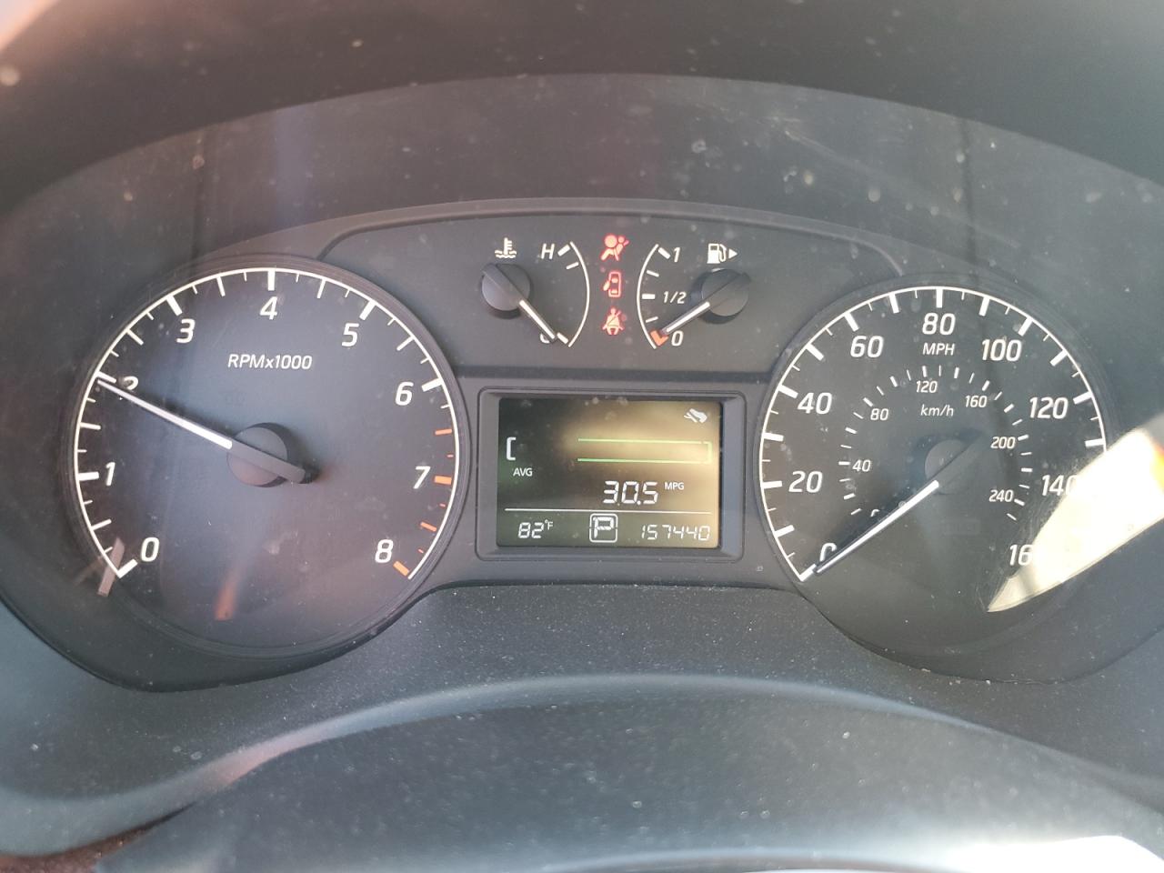 2015 Nissan Sentra - Image 9