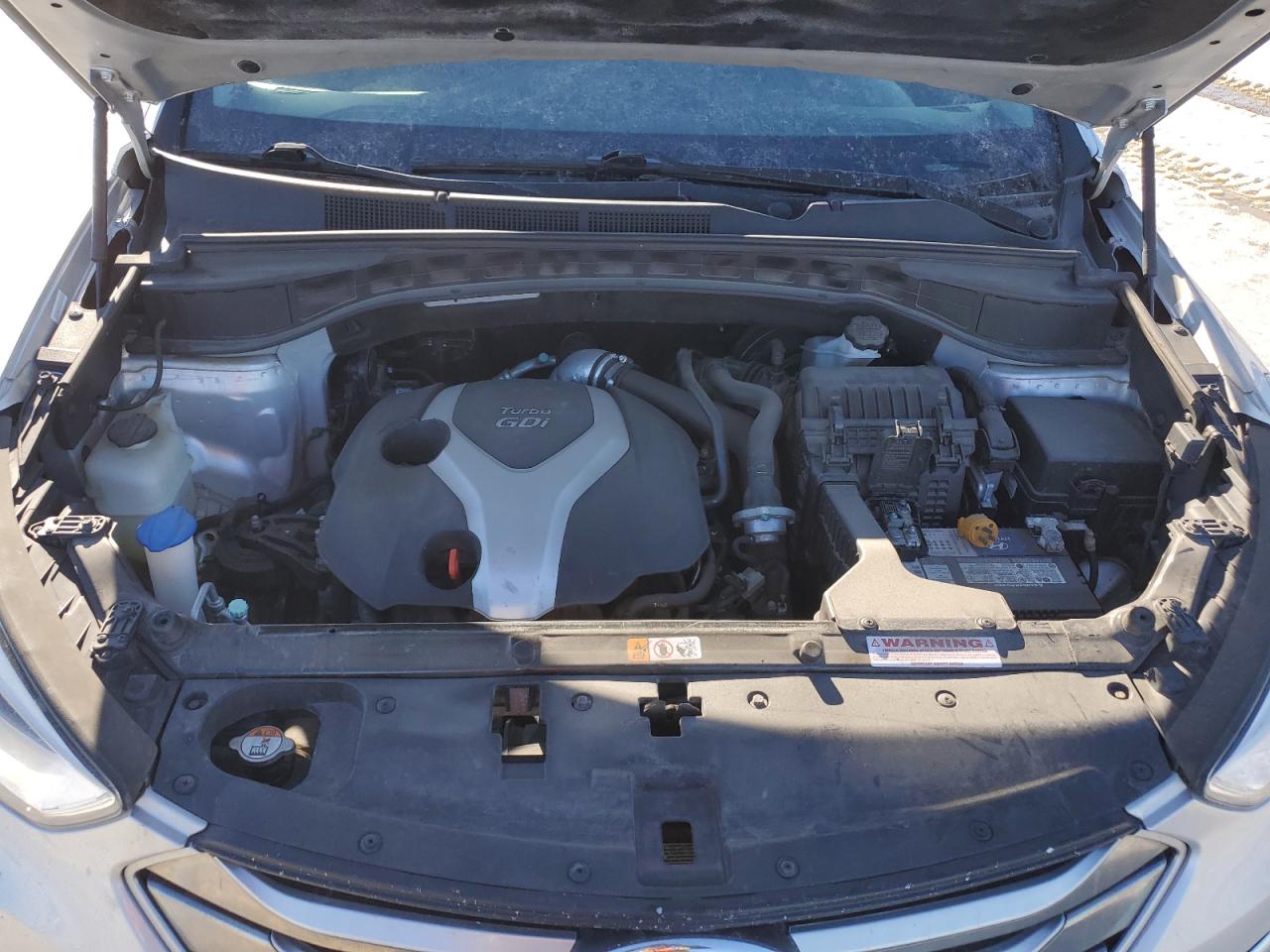 2015 Hyundai Santa Fe - Image 12
