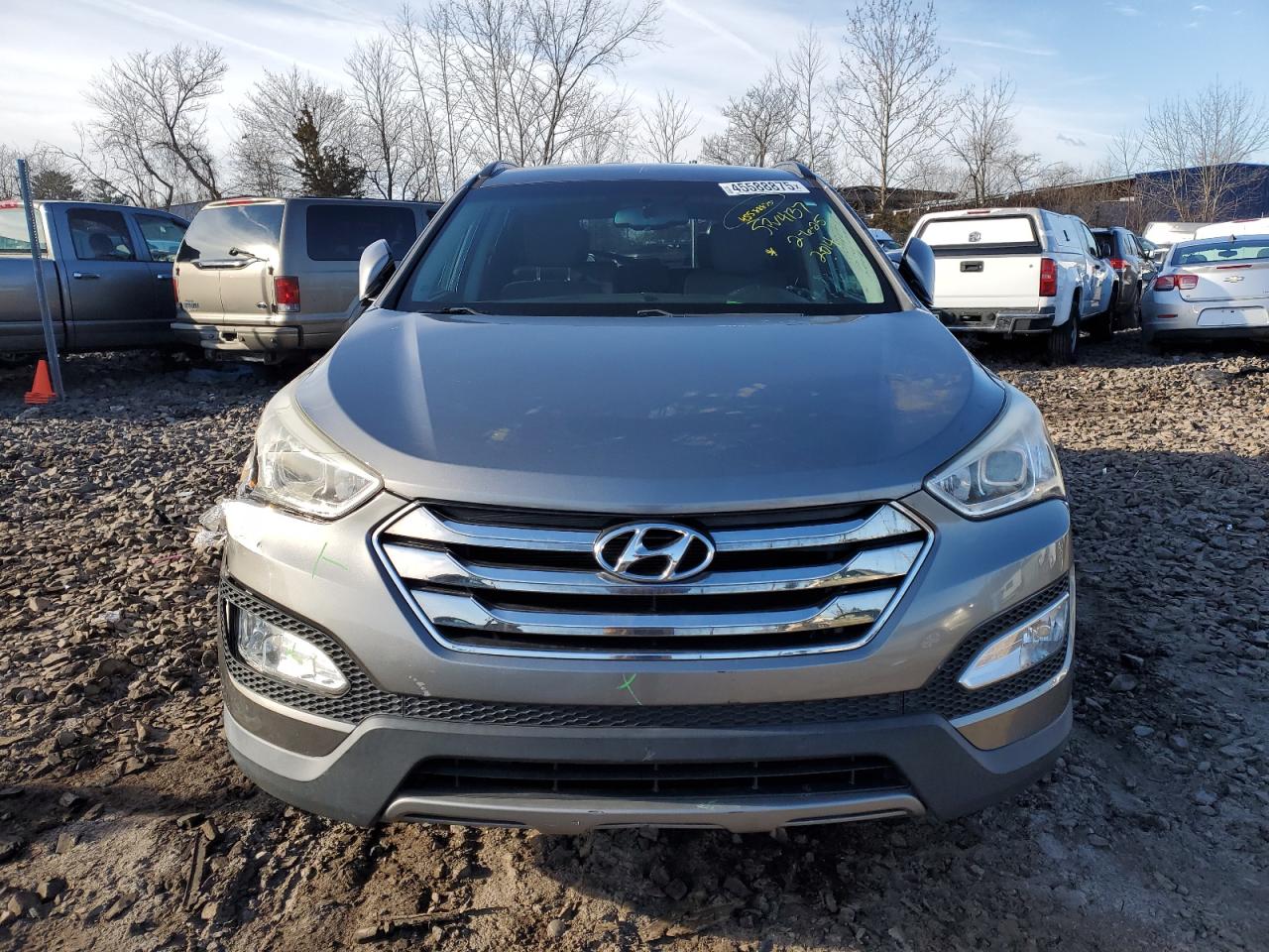 2014 Hyundai Santa Fe - Image 5