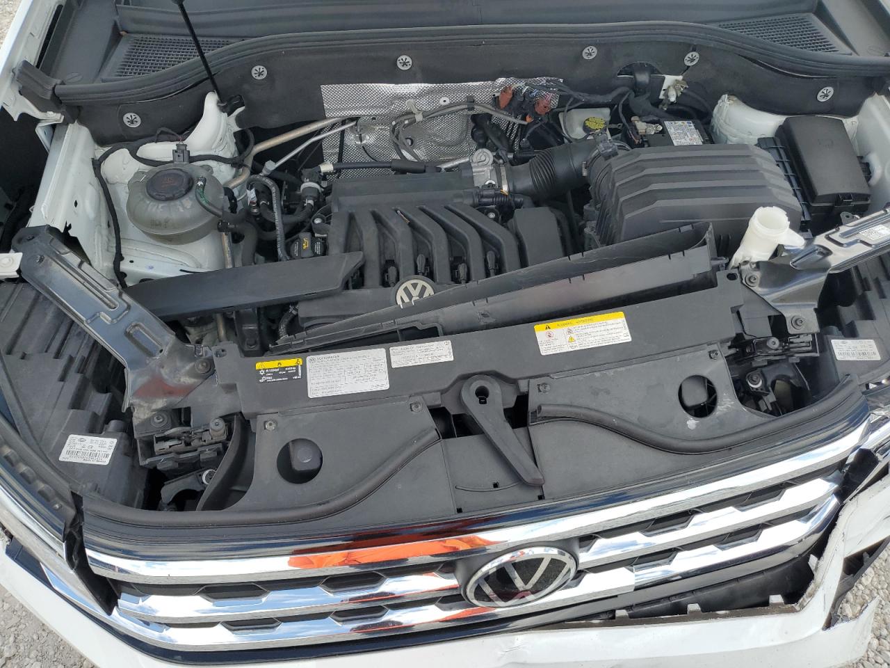 2021 Volkswagen Atlas - Image 12