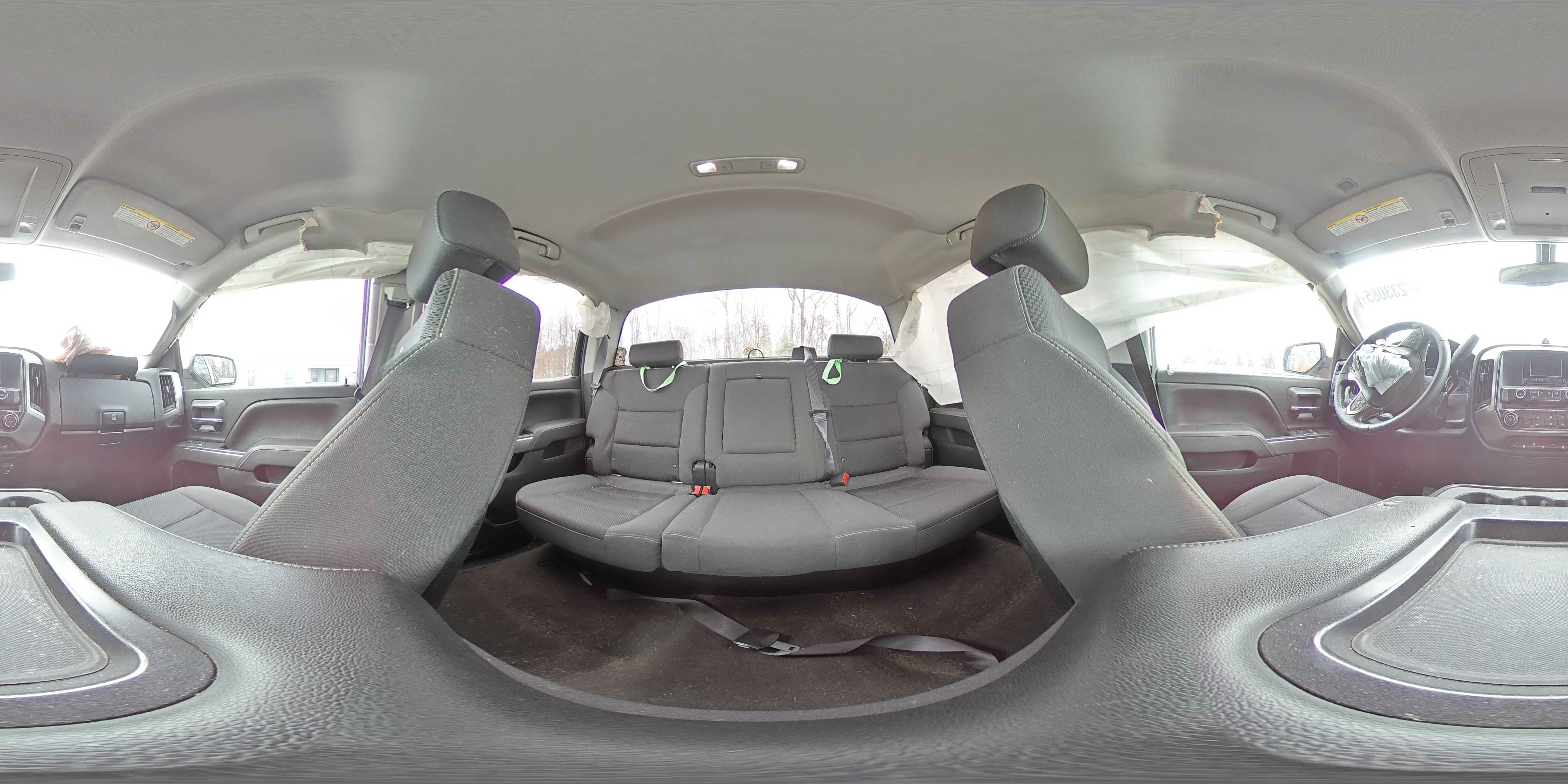 2015 Chevrolet Silverado - Image 14