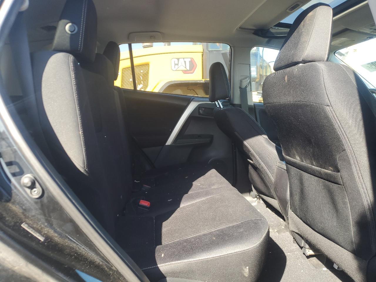 2013 Toyota RAV 4 - Image 11