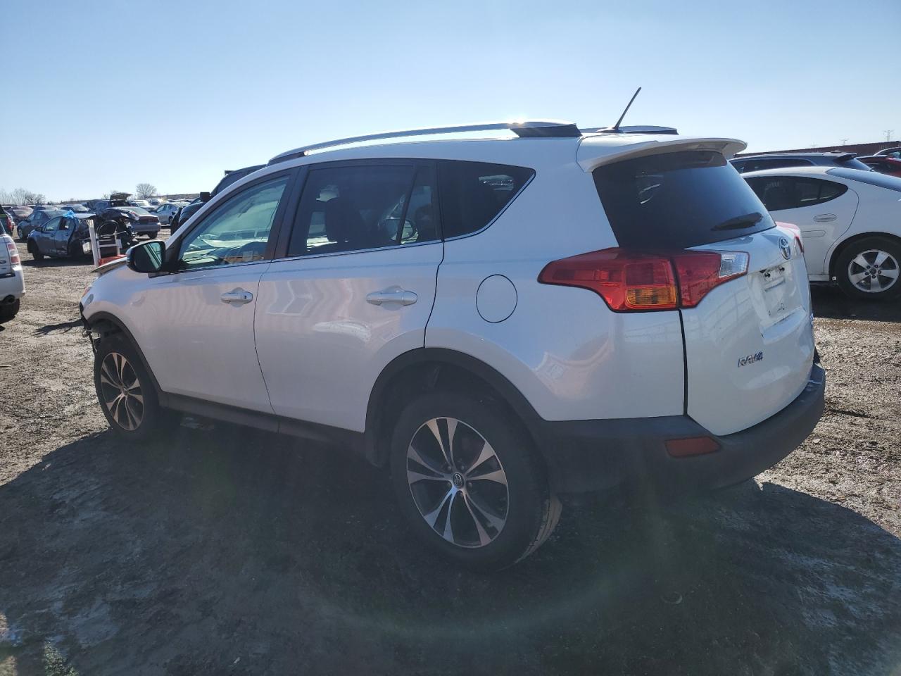 2015 Toyota RAV 4 - Image 2