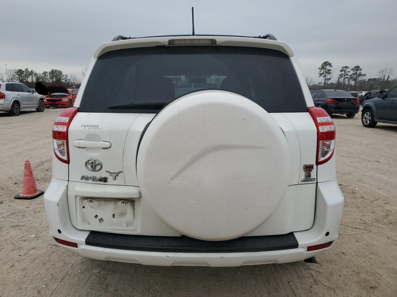 2012 Toyota RAV 4 - Image 6