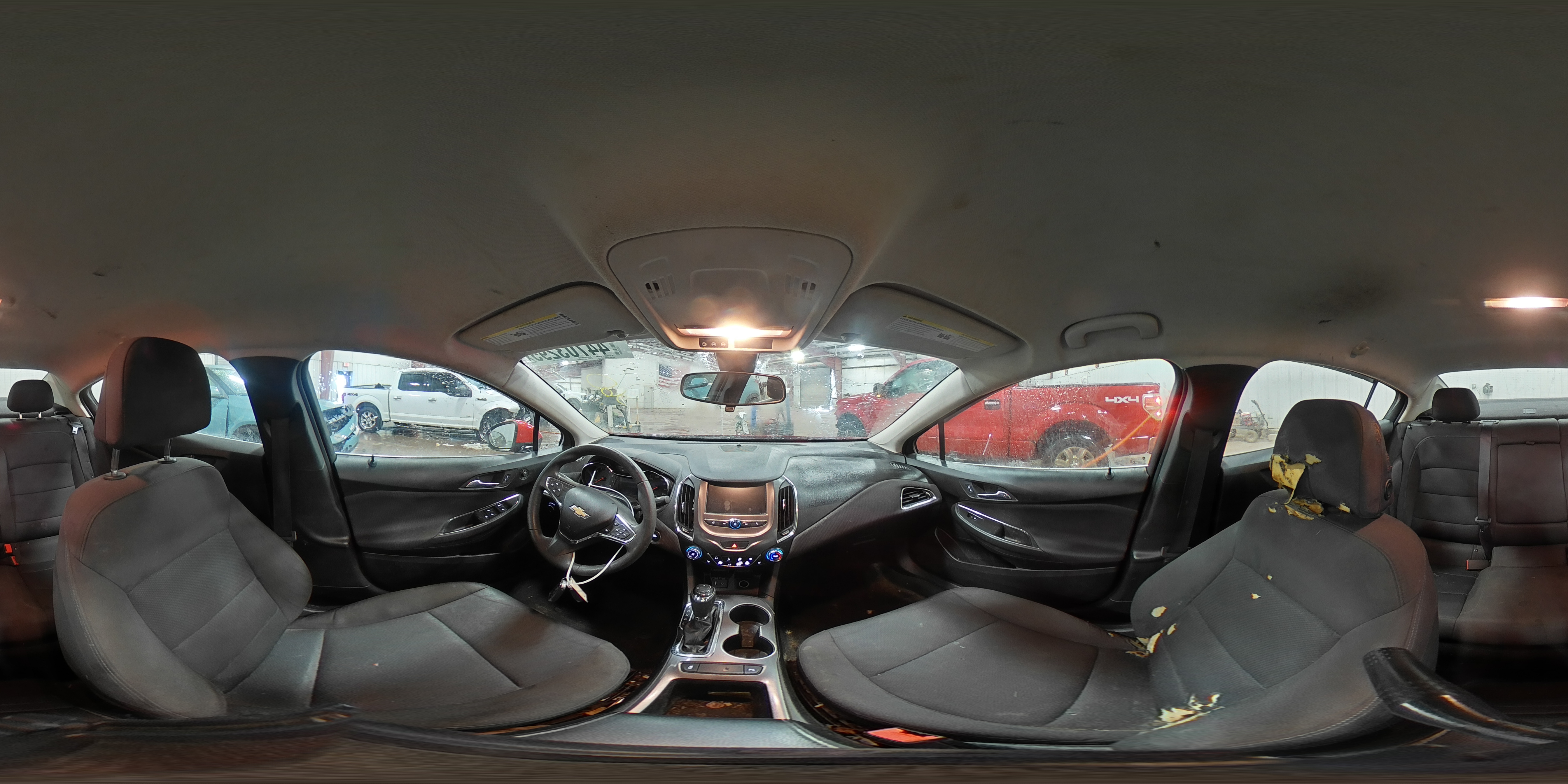 2018 Chevrolet Cruze - Image 15