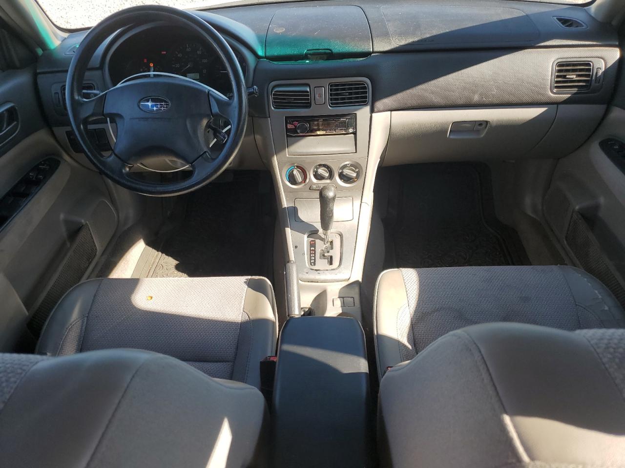 2004 Subaru Forester - Image 8