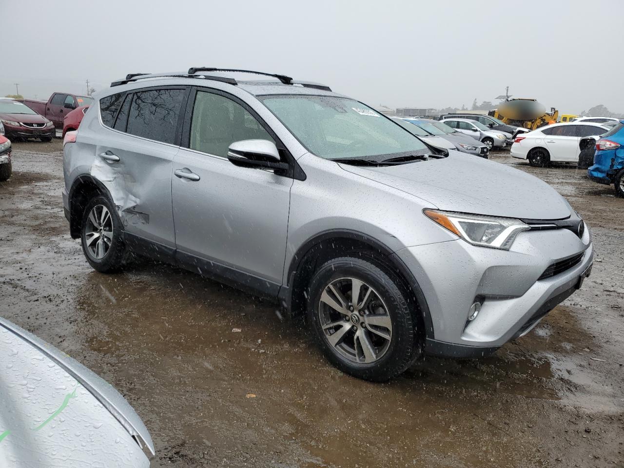 2018 Toyota RAV 4 - Image 4