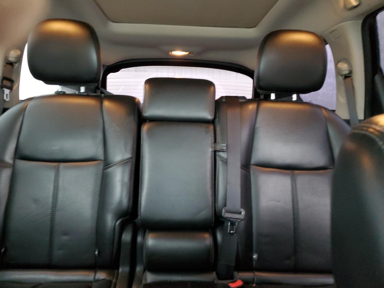 2015 Nissan Pathfinder - Image 10
