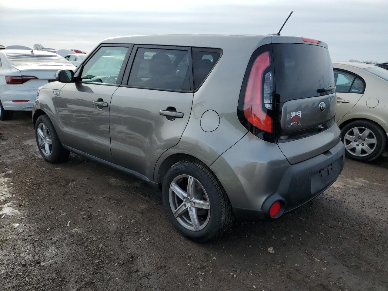 2016 Kia Soul - Image 2