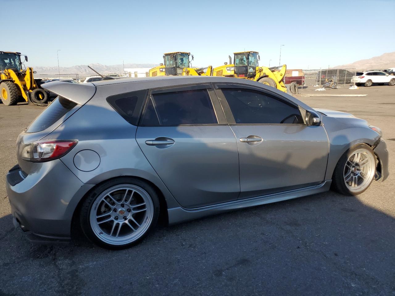 2013 Mazda 3 - Image 3