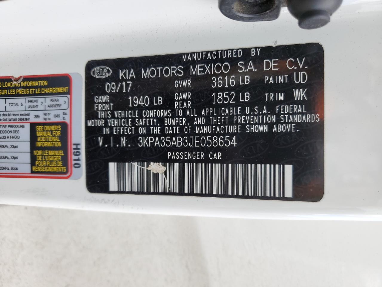 2018 Kia Rio - Image 12