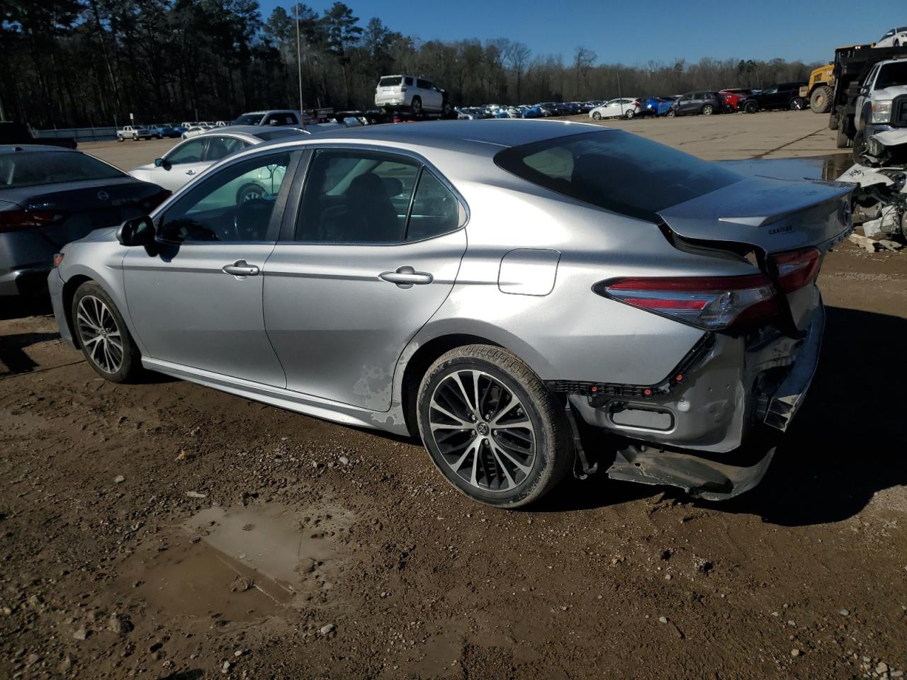 2018 Toyota Camry - Image 2