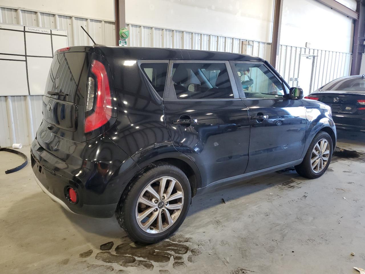 2019 Kia Soul - Image 3