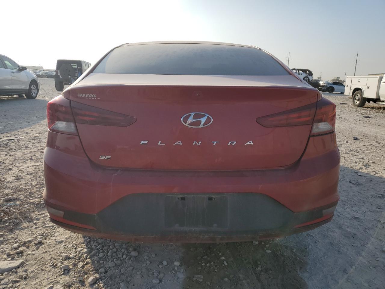 2020 Hyundai Elantra - Image 6