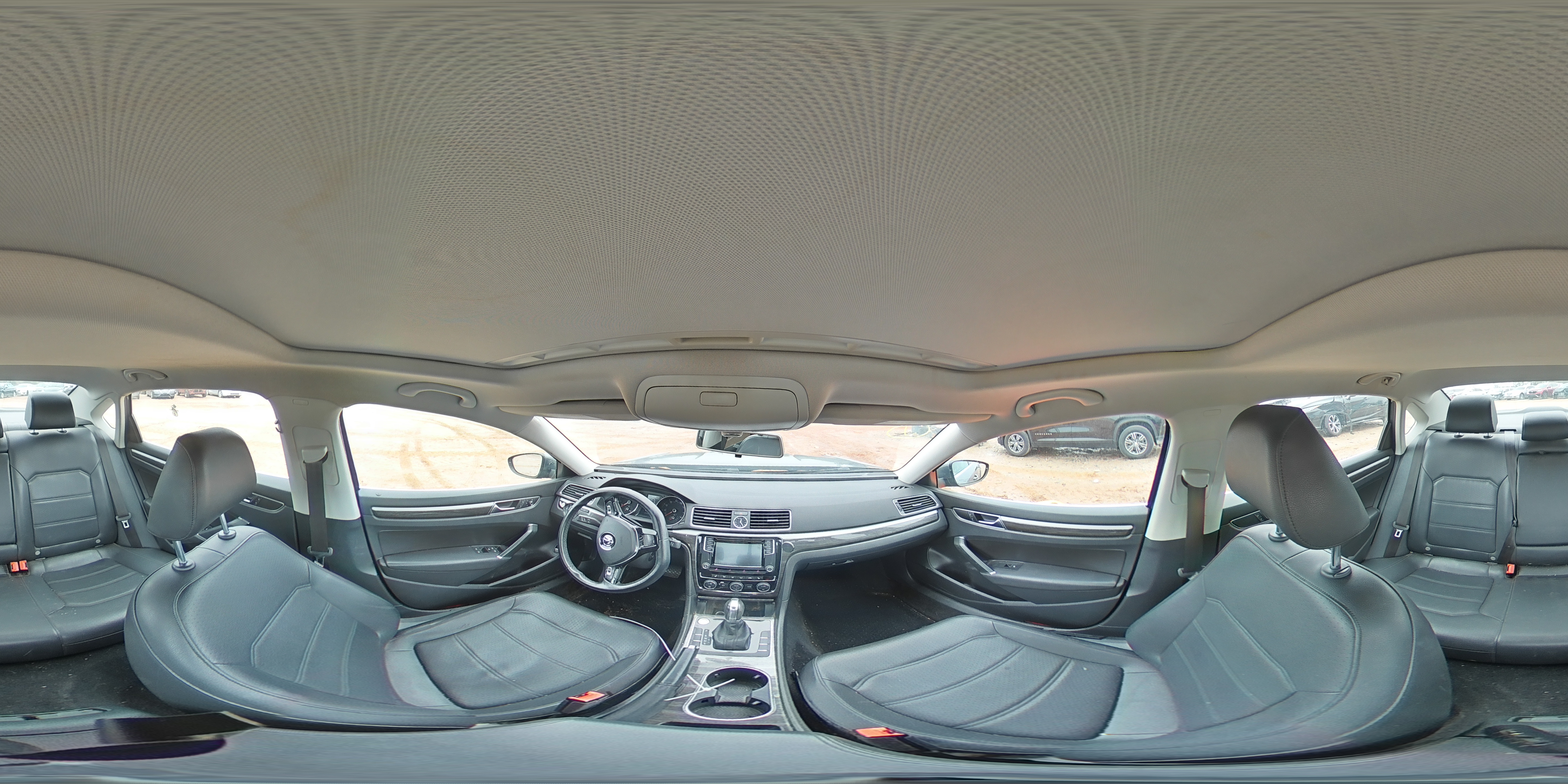 2017 Volkswagen Passat - Image 15