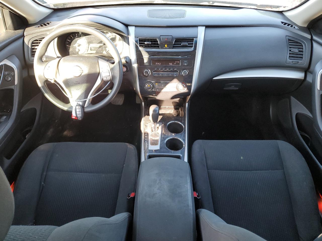 2014 Nissan Altima - Image 8