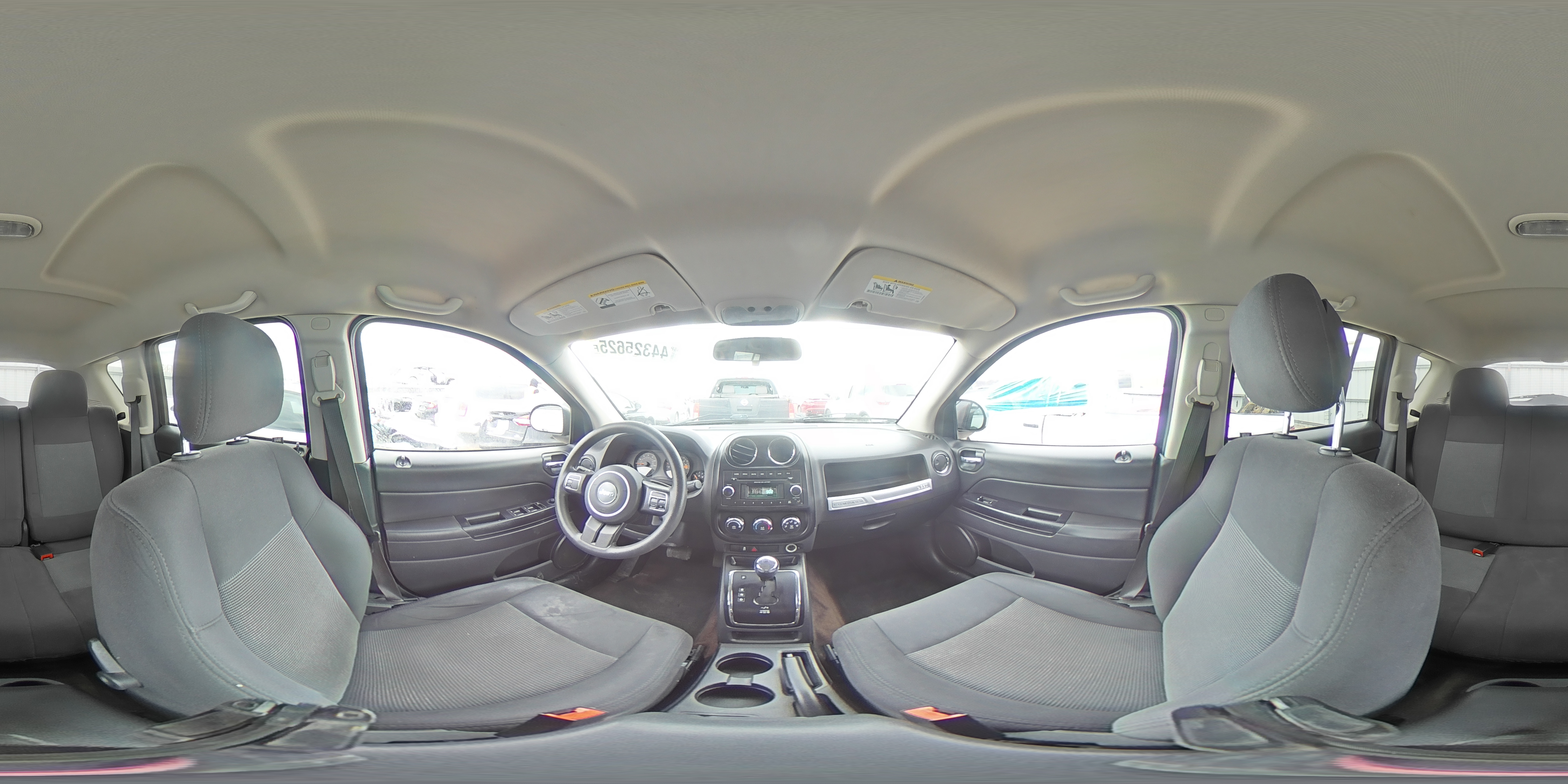 2015 Jeep Compass - Image 14