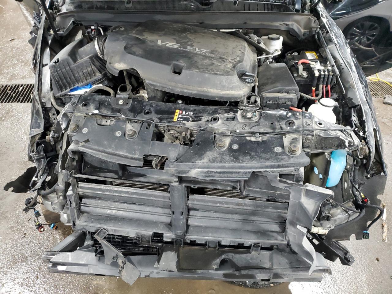 2021 Chevrolet Colorado - Image 12