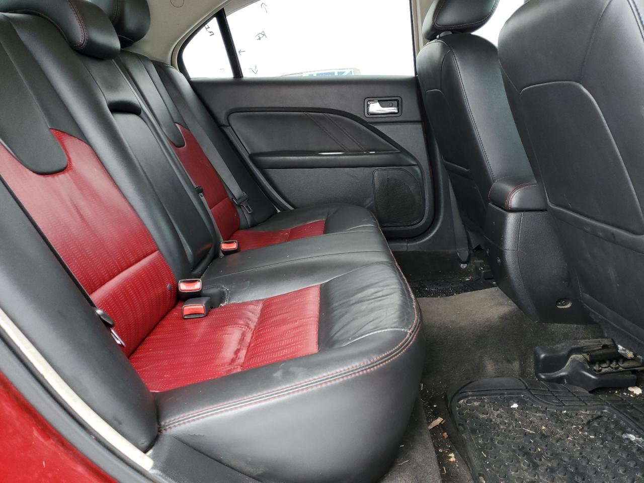 2011 Ford Fusion - Image 10