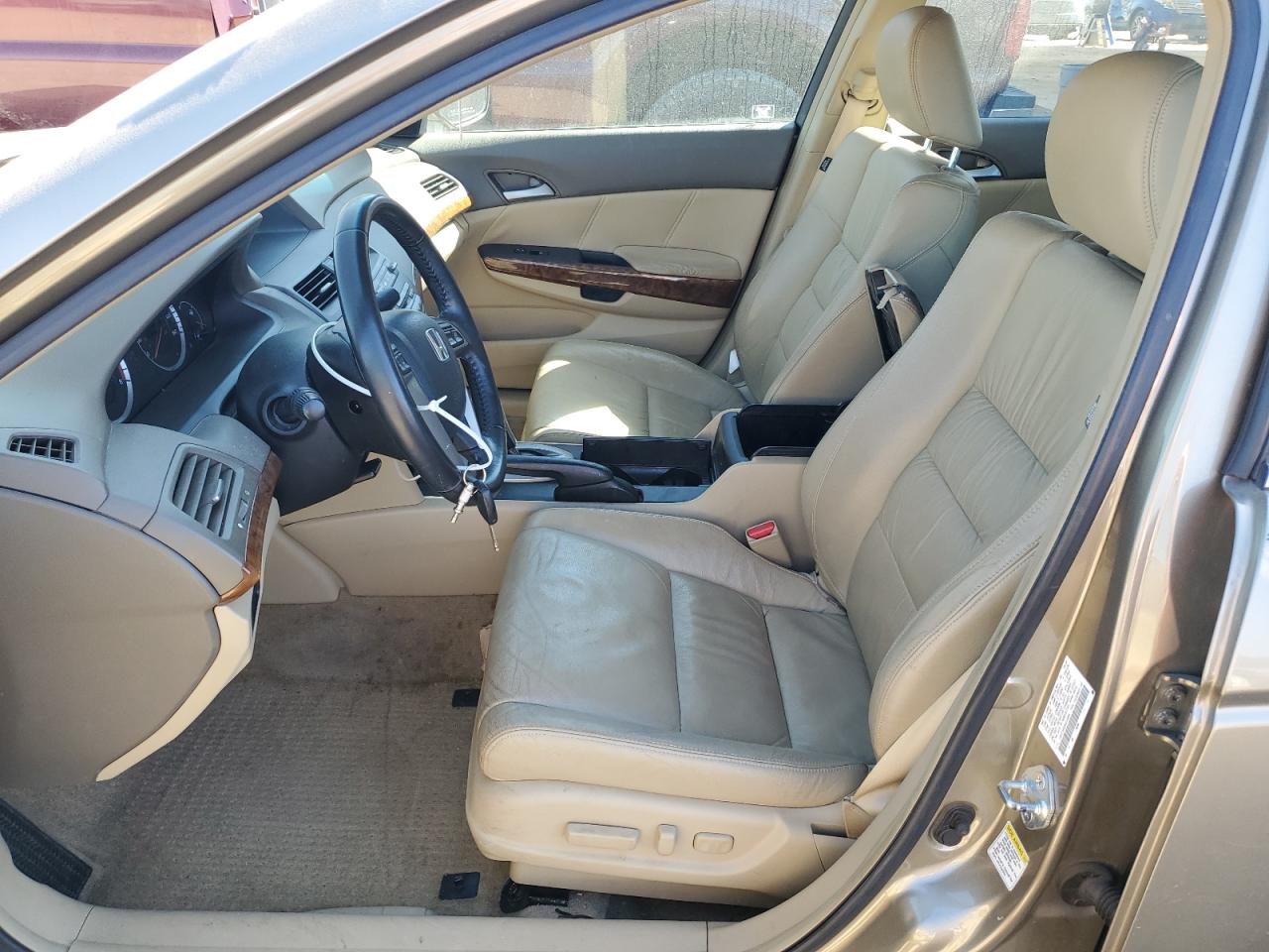 2009 Honda Accord - Image 7