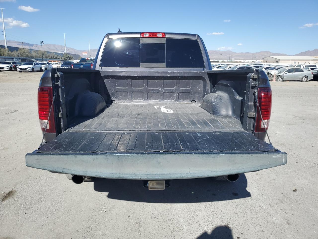 2017 RAM 1500 - Image 6
