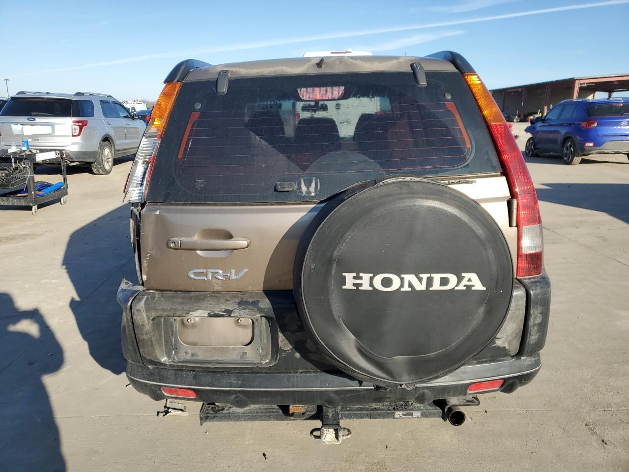 2004 Honda CR-V - Image 6