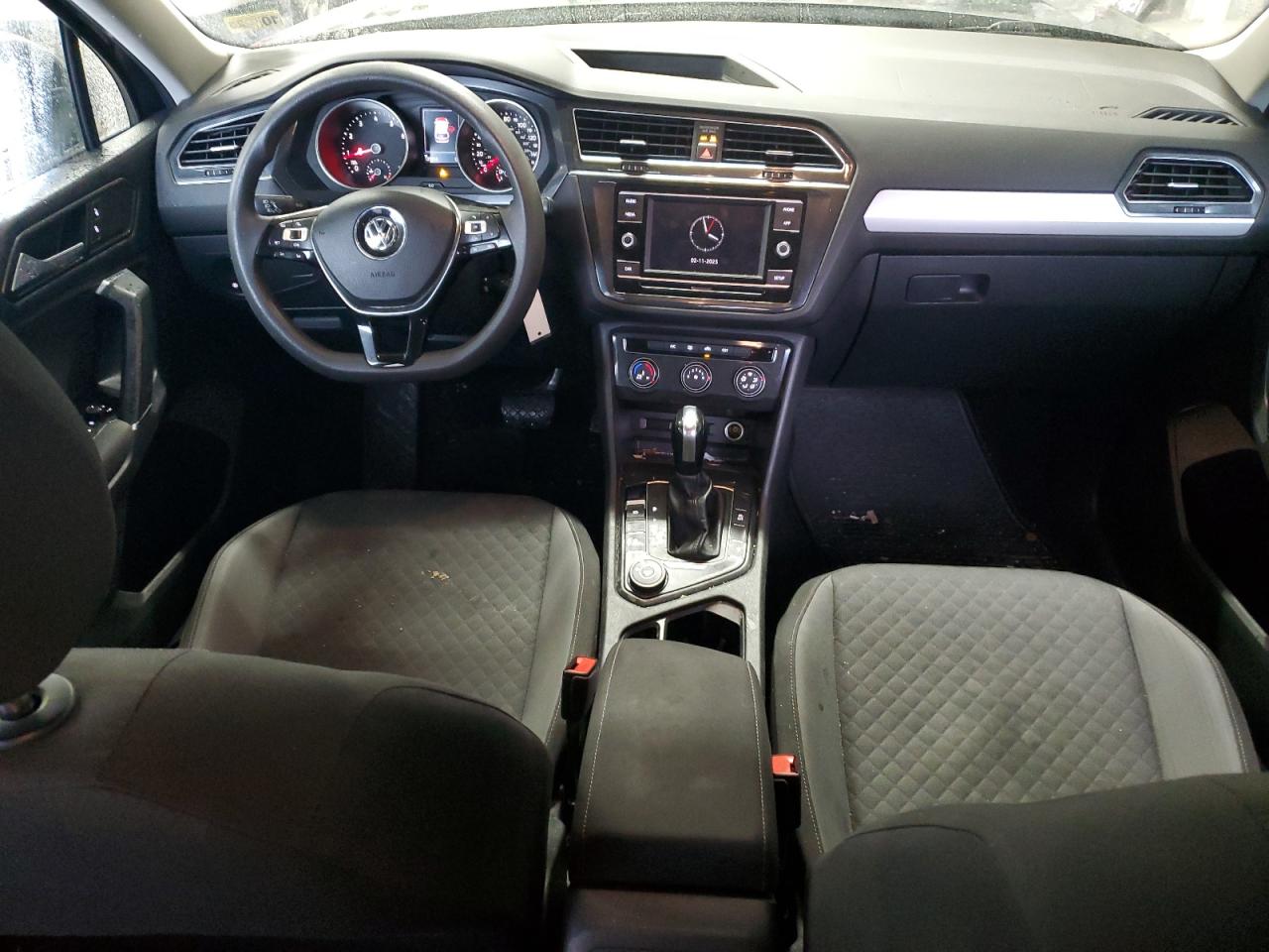 2018 Volkswagen Tiguan - Image 8