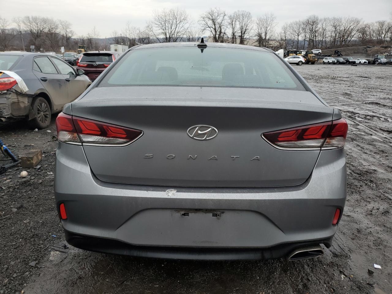 2018 Hyundai Sonata - Image 6