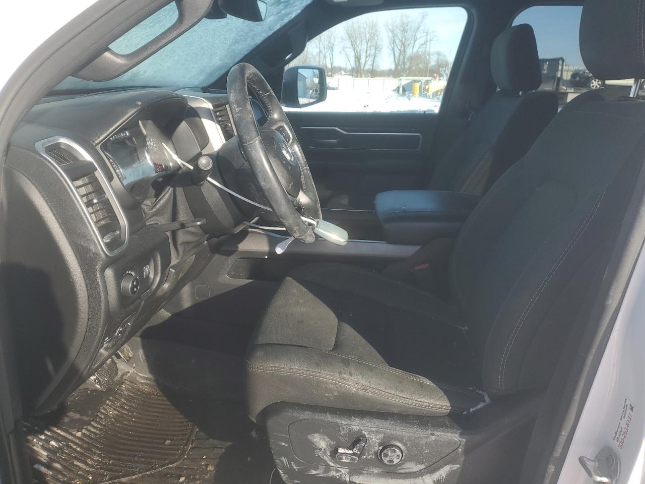 2020 RAM 1500 - Image 7